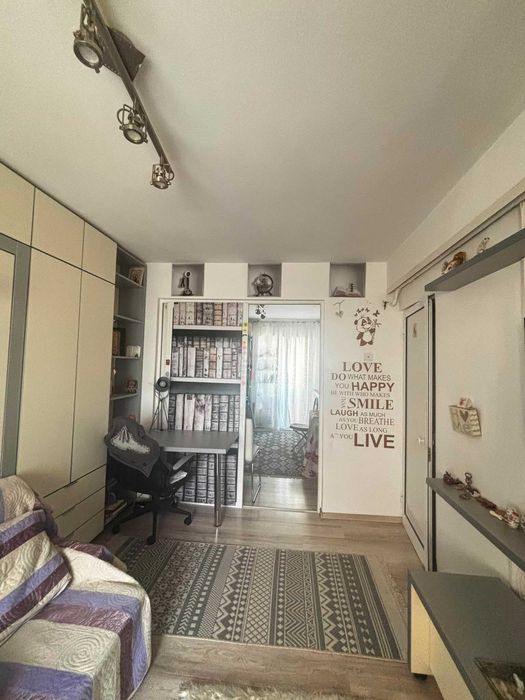 Inchiriez apartament 2 camere Centru Pitesti