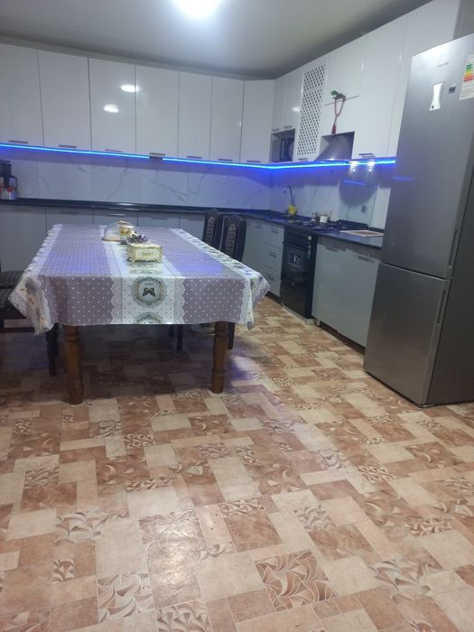 Дом в пришахтинске.