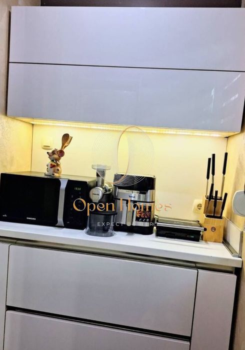 Продава се Четиристаен апартамент в Пловдив, Гагарин - 93 кв.м за 1818 €/кв.м - Снимка #5