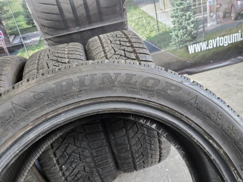 235/50/18 DUNLOP 4бр
