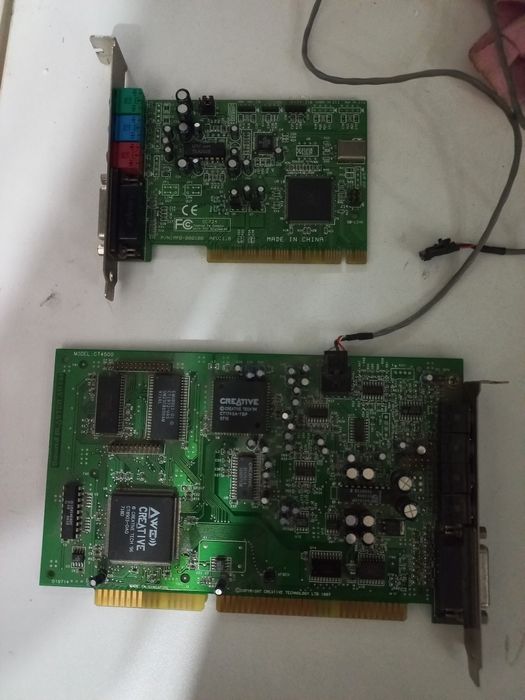 Creative placa sunet chip Yamaha