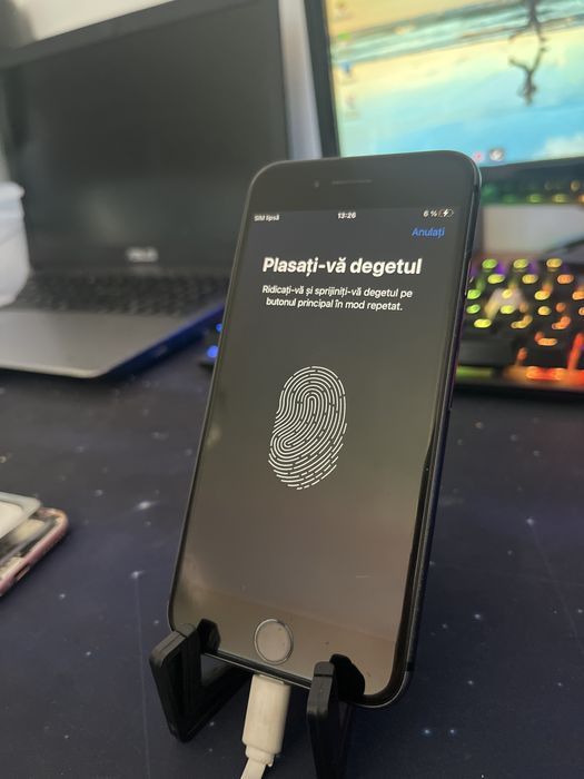 iPhone 8 64GB 65%