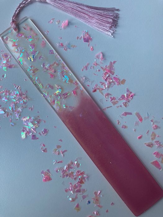 Уникален книгоразделител