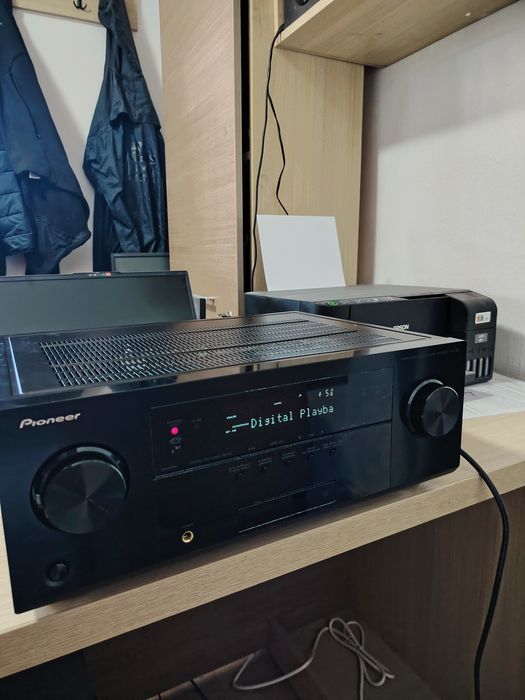 Boxe Eltax 4 cai Podea si Reciever Pionner 7.1 canale