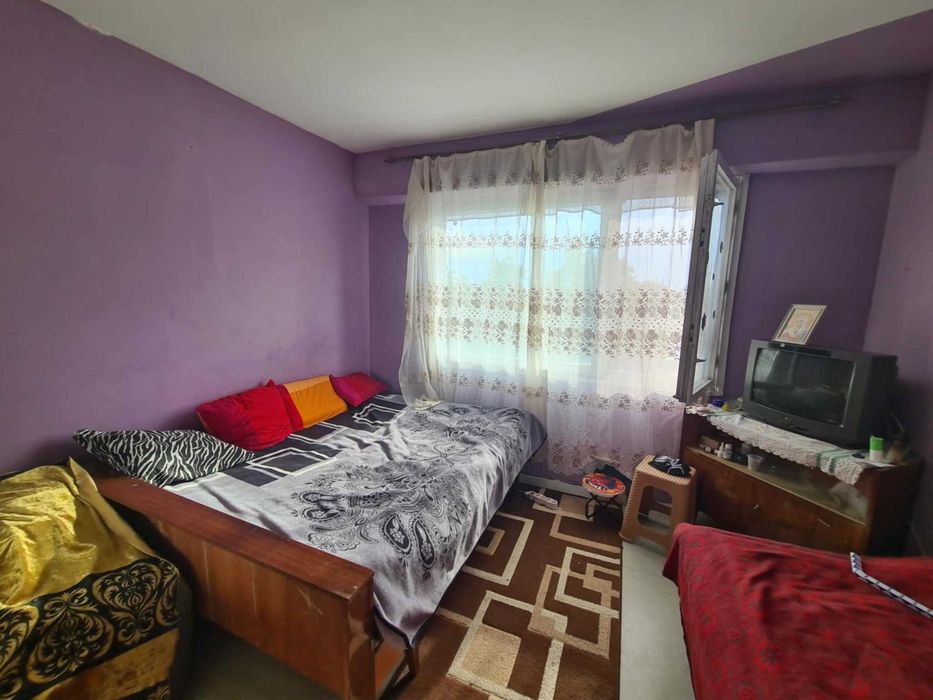 Продава се Тристаен апартамент в Хасково, Орфей - 75 кв.м за 952 €/кв.м - Снимка #8