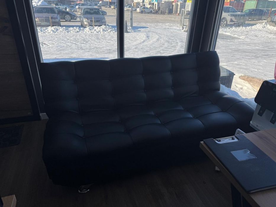 Продается контейнер под коммерческую деятельность