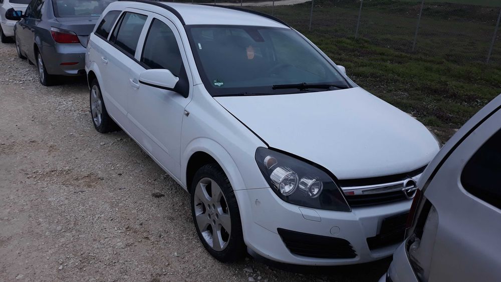 Опел Астра Х Стейшън Opel Astra Н 1.9 CDTI САМО НА ЧАСТИ