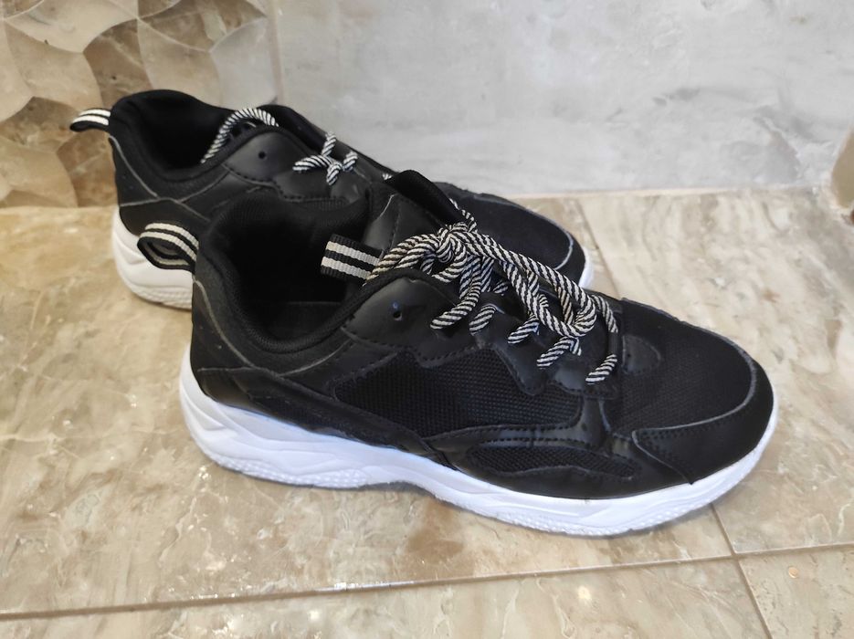 Дамски обувки 39