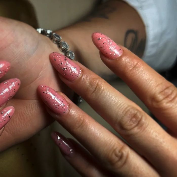 Manichiură , gel/ oja semi