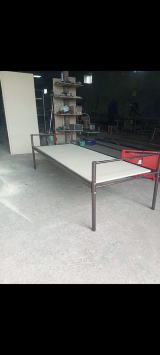 Металлические кровать