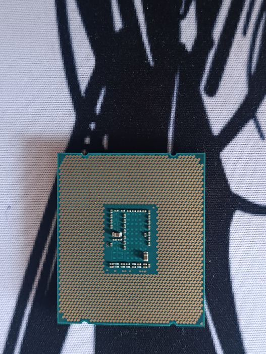 продам Xeon e5 2670V3