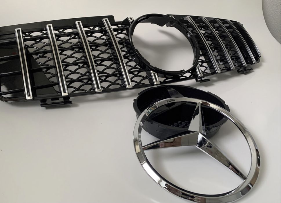 Решетка GT за Mercedes W164 FACELIFT 09-12 Комплект с емблемата