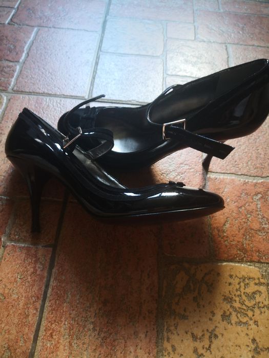 Pantofi guess by Marciano