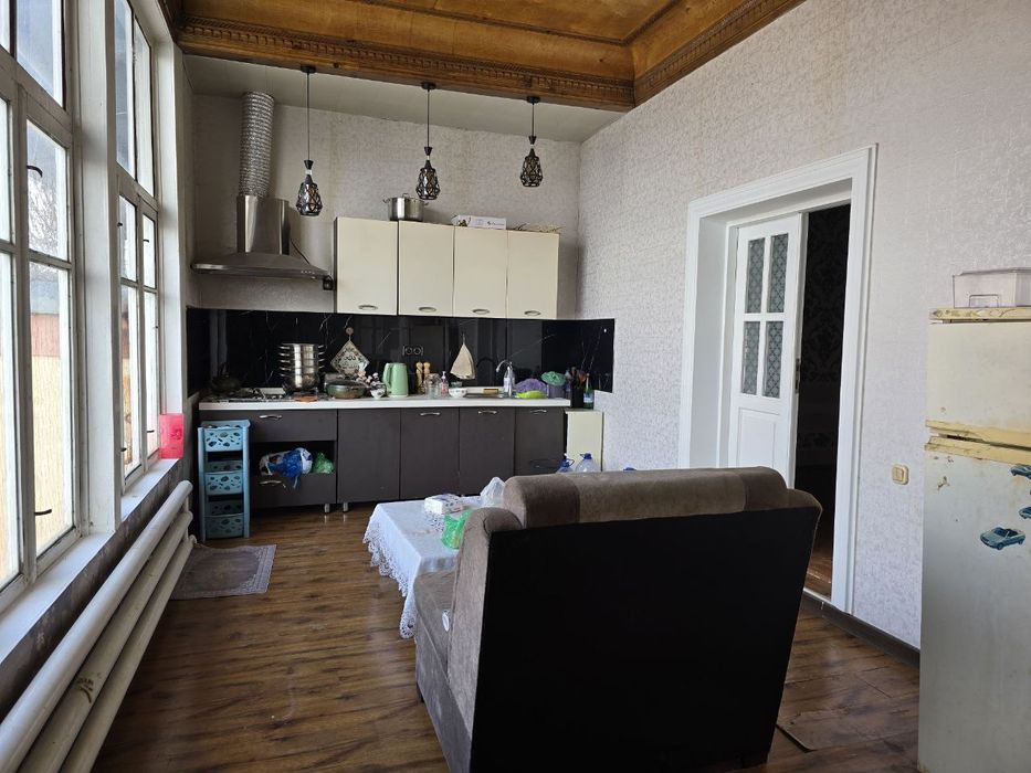 Nazarbek tarnov baliqchida retrom yer uy Sotiladi!