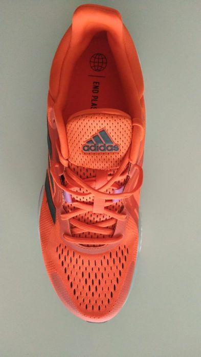 Беговые кроссовки