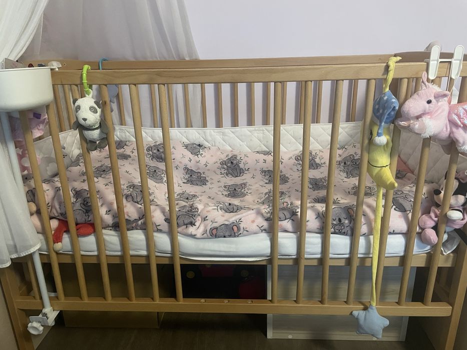 Бебешка кошара дървена