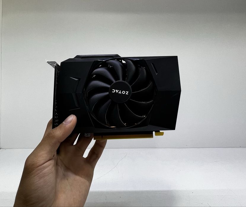 Zotac RTX 3050 1 ta coolerli