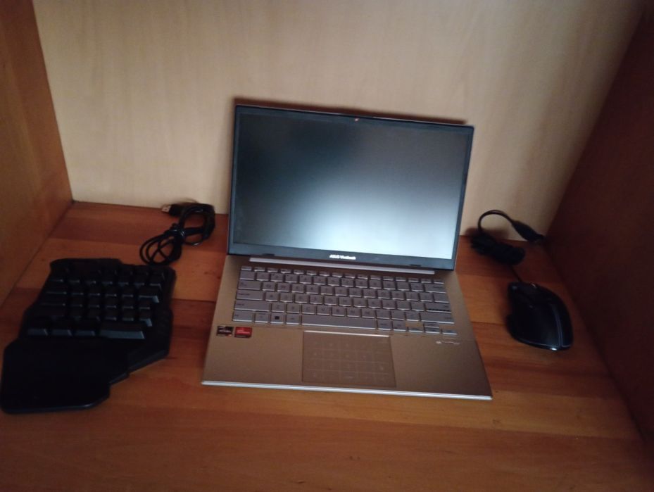 Laptop Asus vivoobok 14