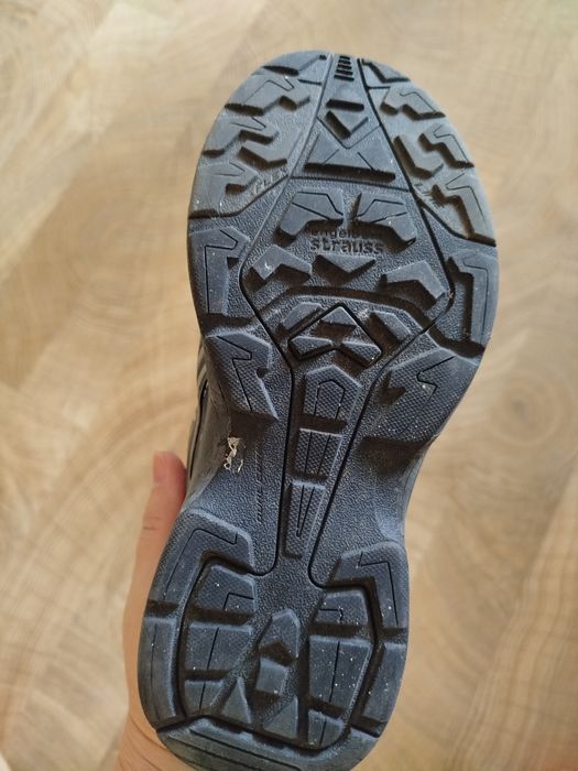 Енгебърт Щраус планински обувки номер 34