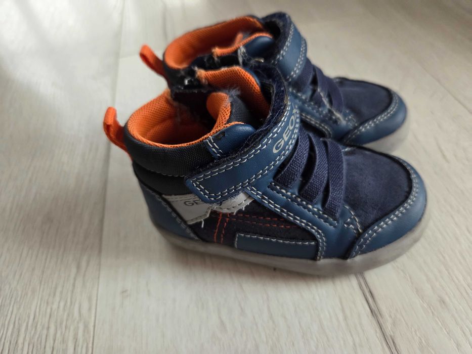 Бебешки кецове GEOX