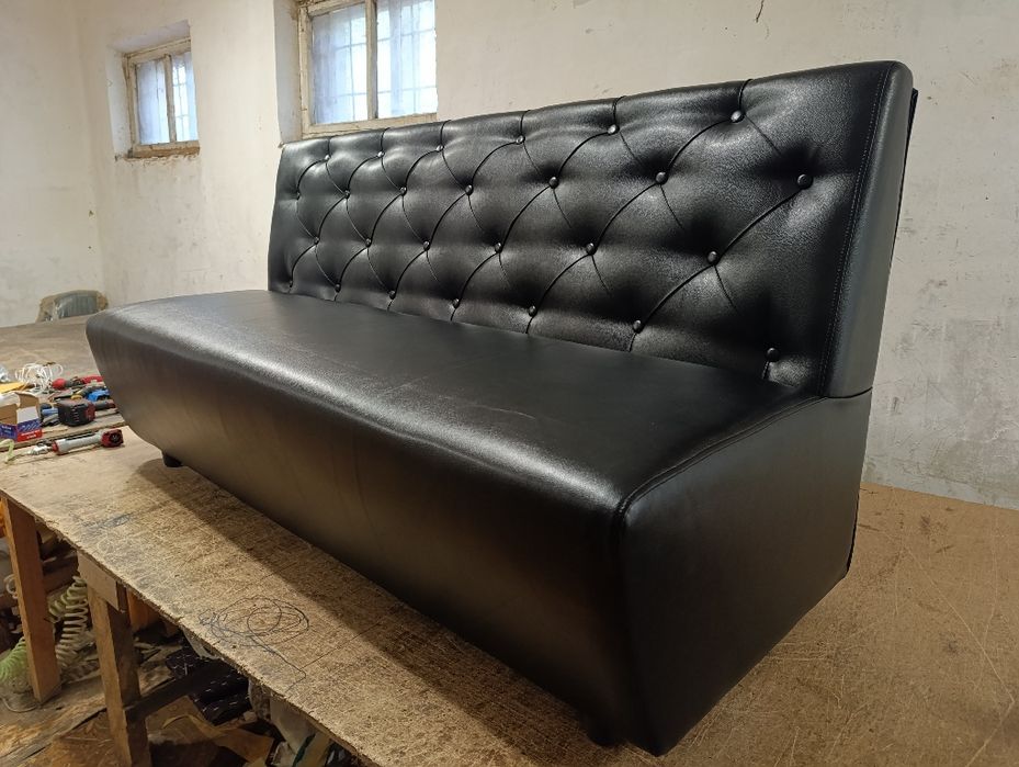 Диваны для кафе и офиса. Кухонные .