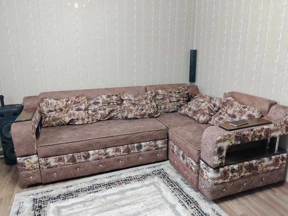 Продам диван в хорошем состоянии