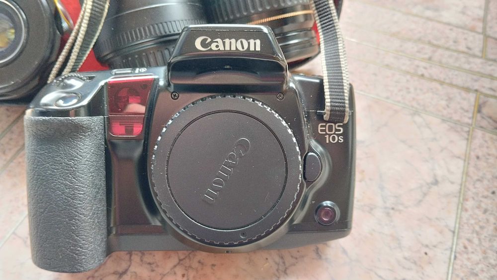 Комплект фотоапарат Canon