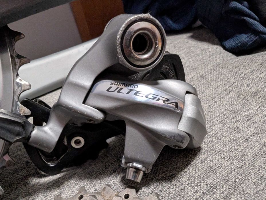 10 скоростен Shimano Ultegra 6700 Монтаж