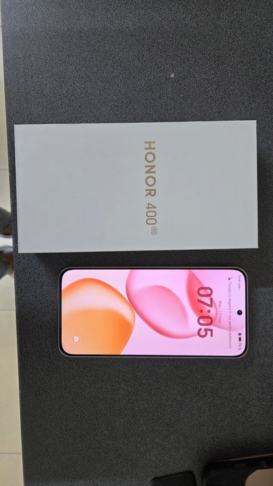 Honor 400 5G – 8GB RAM / 256GB – ca nou – 2 luni utilizare  husă+cutie