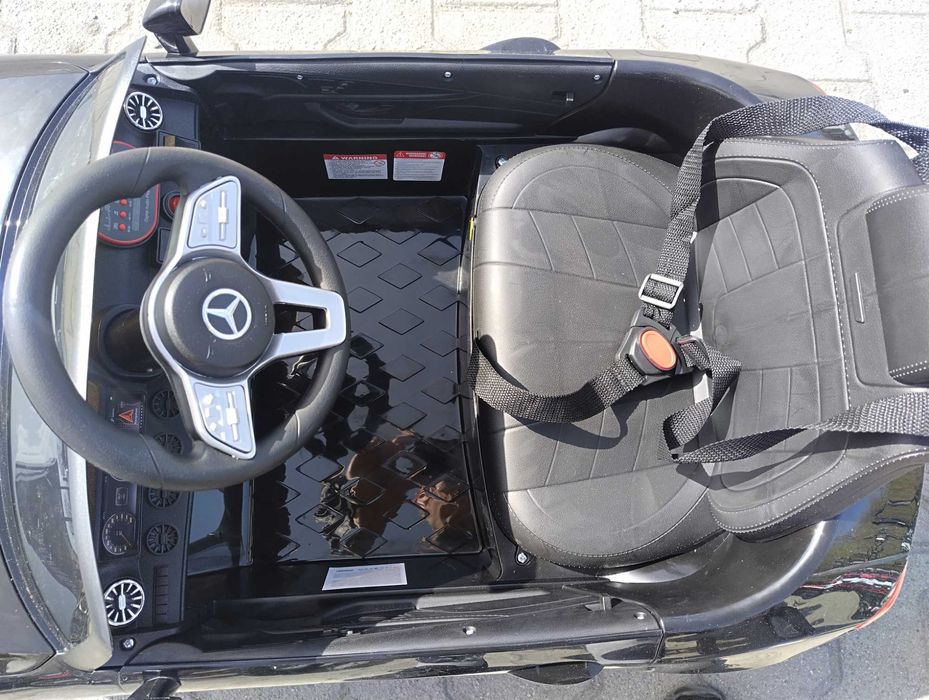 MERCEDES-BENZ 12V Акумулаторна кола CLS 350 черен