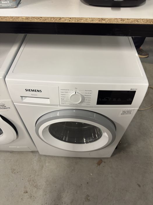 Mașină de spălat rufe 9kg Siemens iQ300 WM14N12A