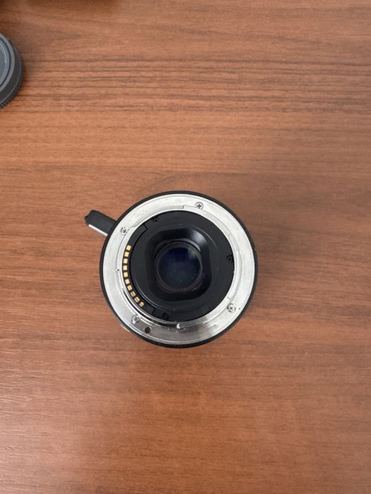 Продам объектив Sony
