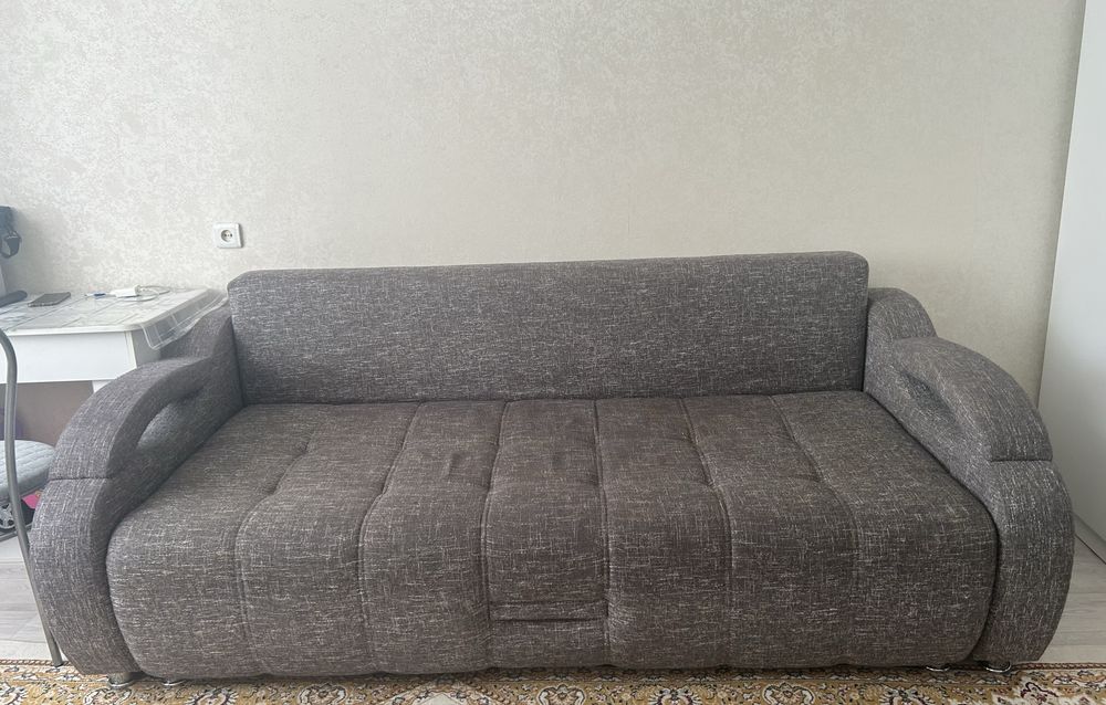 Диван для гостиной