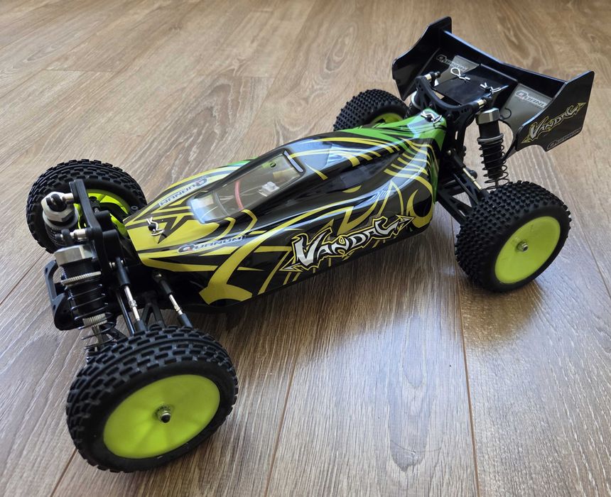 Racing Buggy Quanum Vandal 1/10 4WD