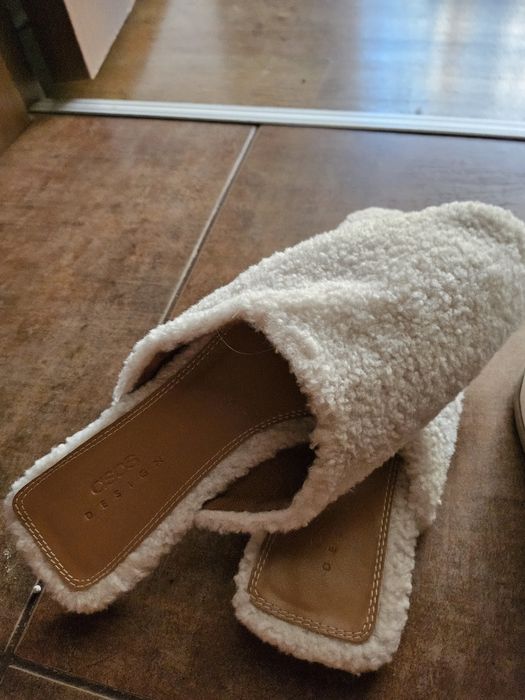 Чехли Asos 37номер