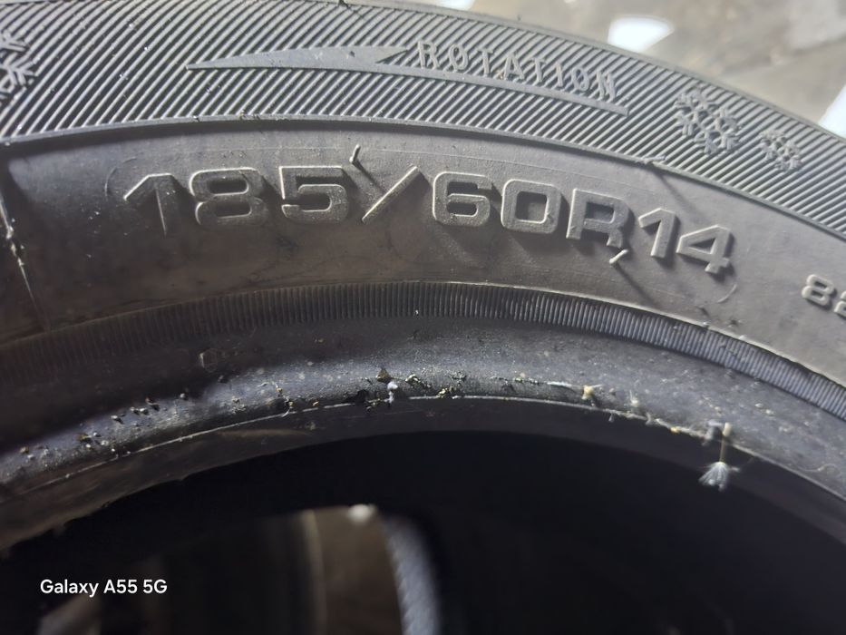 Продам 2 зимних баллона