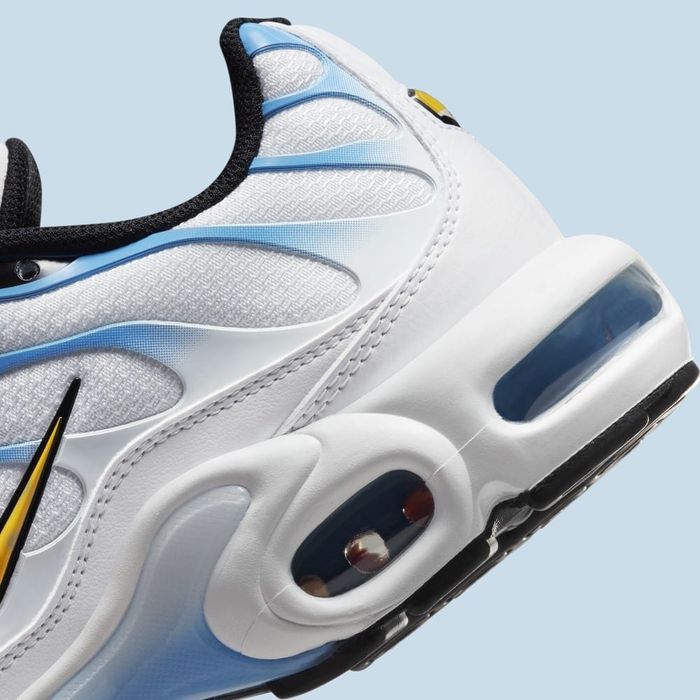 NIKE AIR MAX TN ‘White University Blue’