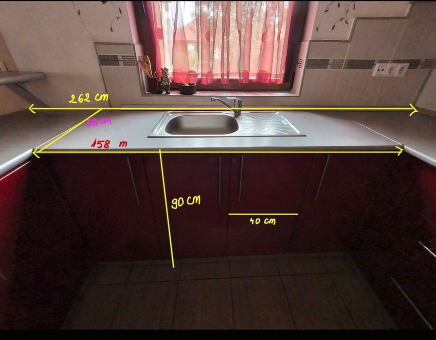 Mobila bucătărie rosu gri