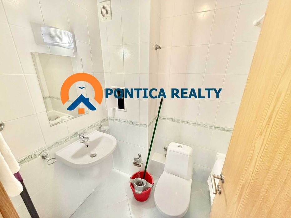 Апартамент с три спални в Ахелой