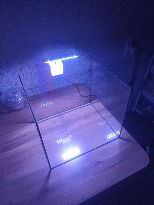 Аквариум 18 литров.