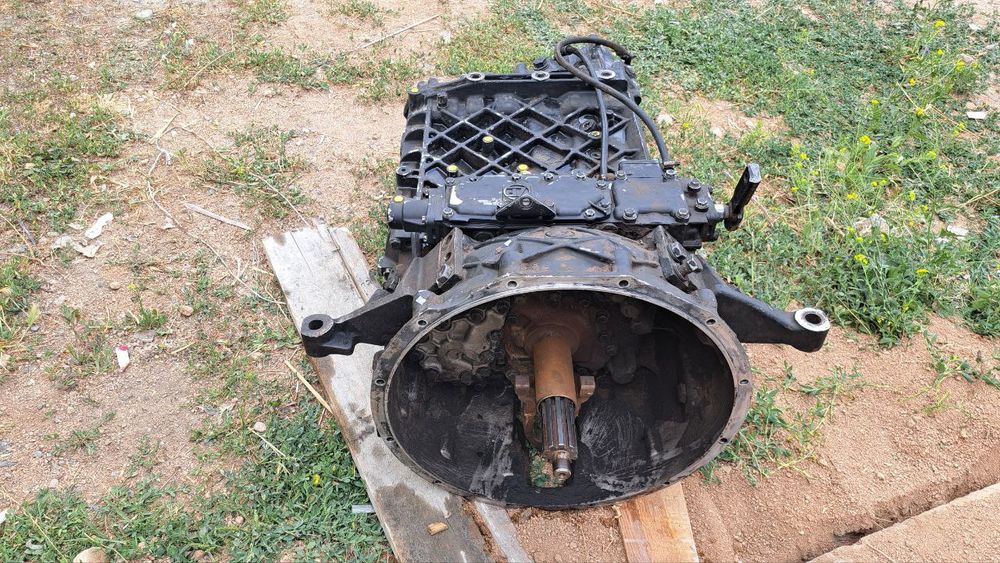 ZF karobka yevro kamazdan yechilgan