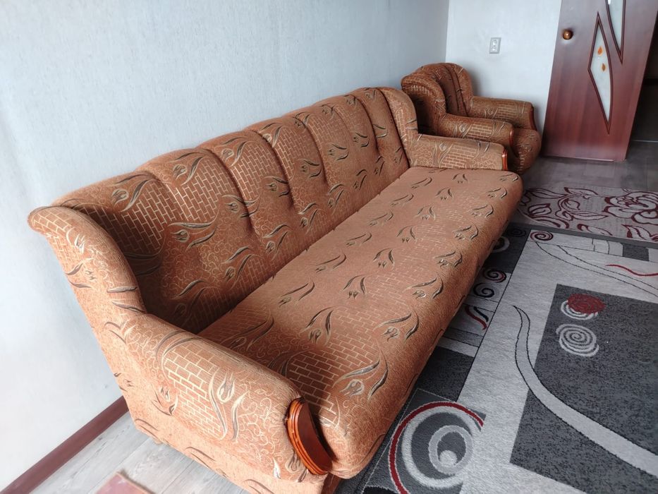 Продам диван с креслами за 15000тг