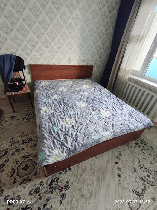 Отдам даром кровать 1,5  (1,6х2)