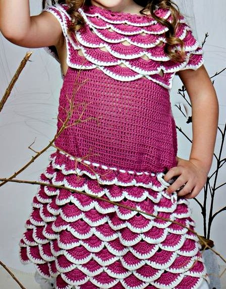 Детска рокля ръчна изработка