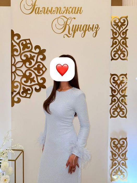 Продам вечерние платья