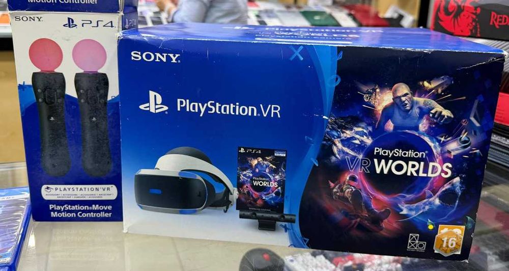 продается PlayStation 4