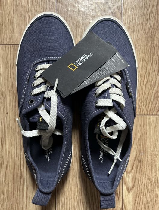 Продам кеды National Geographic