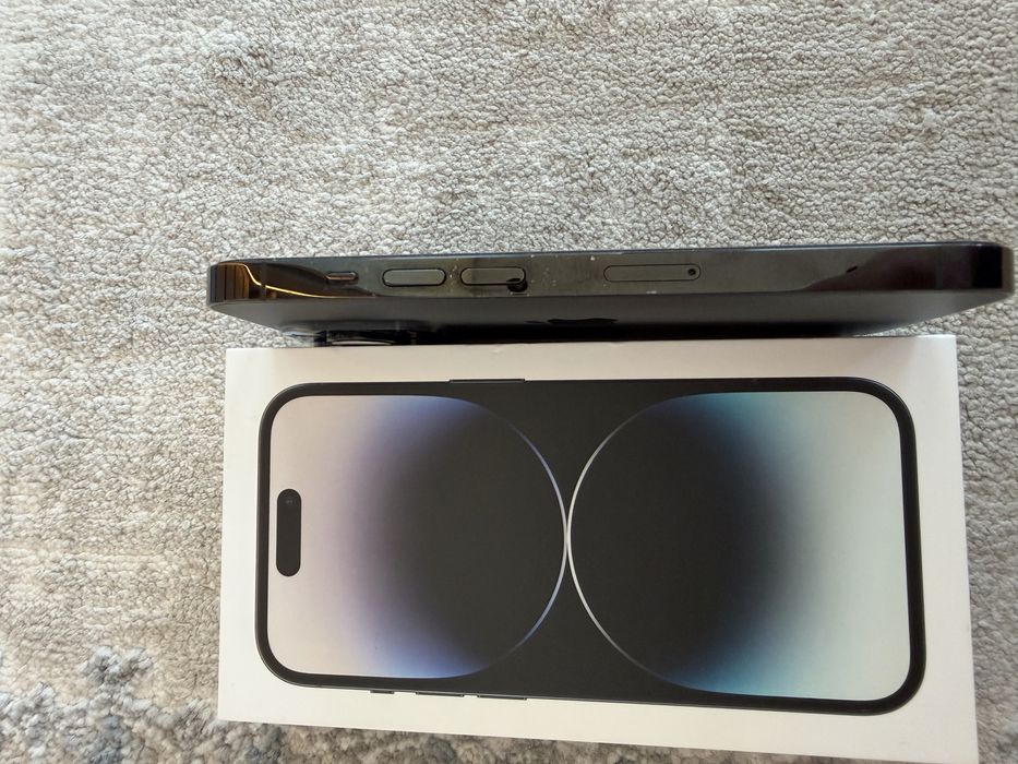 Продам свой iphone 14pro 256Gb Space Black
