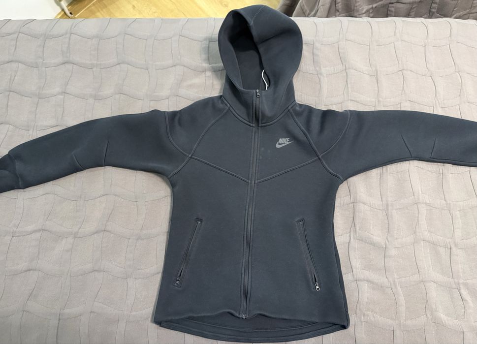 Nike Tech Fleece