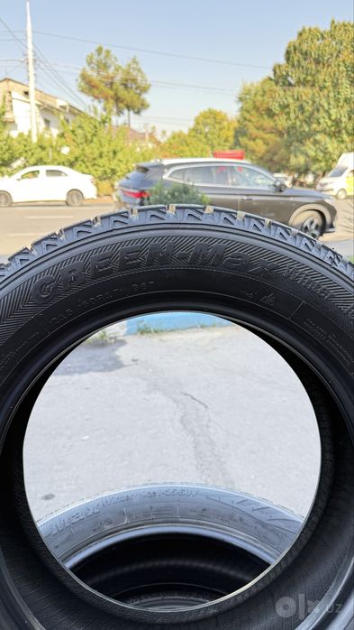 Зимние шины Green Maxx 215/60 R17 почти новые